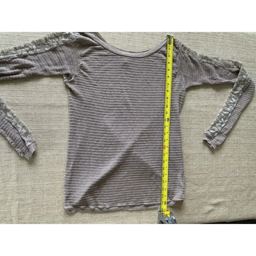 FREE PEOPLE Waffle Knit Crew Neck Long Lace Sleeves Tee Shirt L